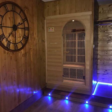 Le Chalet Loft And Spa Villeurbanne Kültér fotó